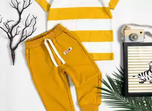 10 Rekomendasi Baju Pria yang Cocok dengan Celana Warna Orange