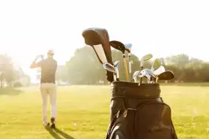 Konveksi Tas Golf Custom Berkualitas untuk Corporate Gift