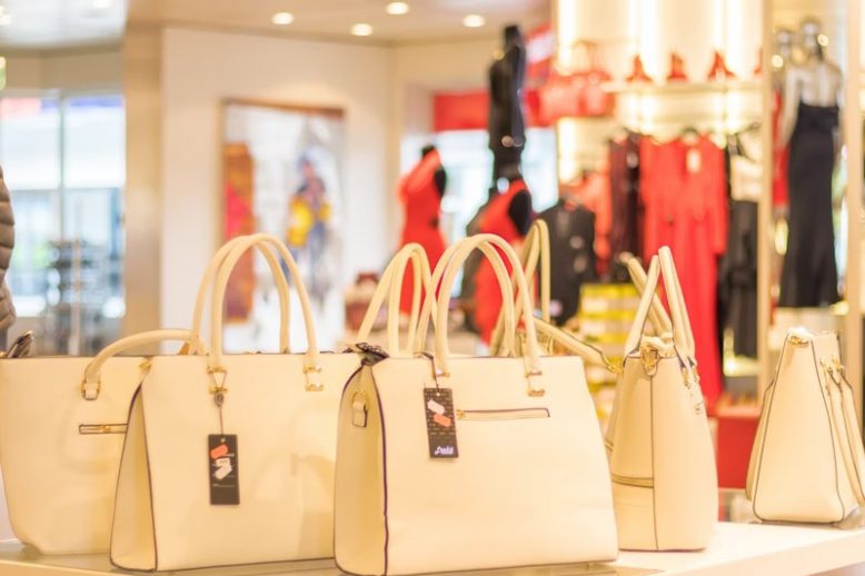 Rekomendasi merk tas wanita dibawah 1 juta yang branded dan berkualitas